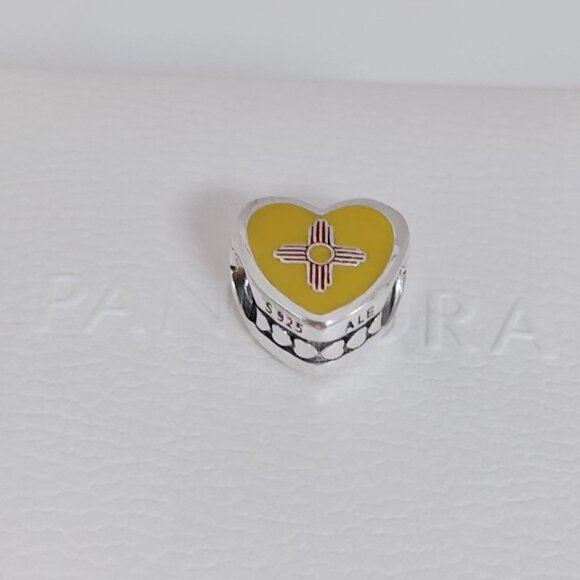 Pandora New Mexico Flag Exclusive Heart Charm Bead with box - Picture 2 of 8